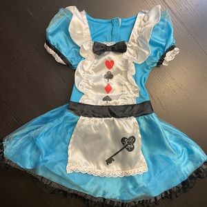 Alice in wonderland dress